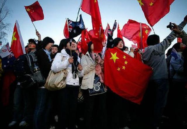 防范网更密了 村居更和谐了